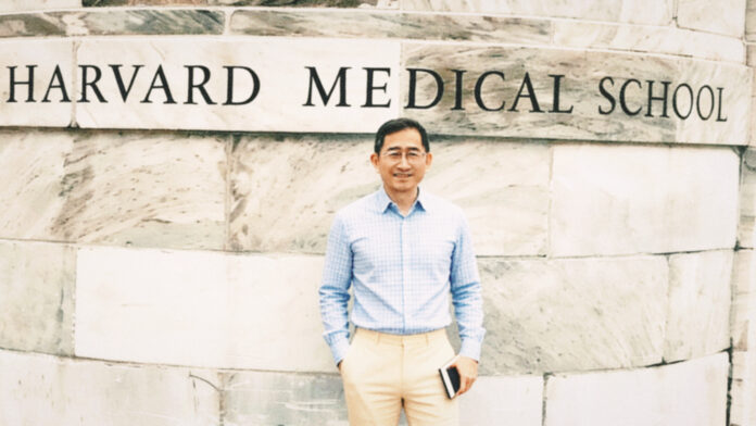 Dr. Qiang Zhang during his visit to Harvard Medical School